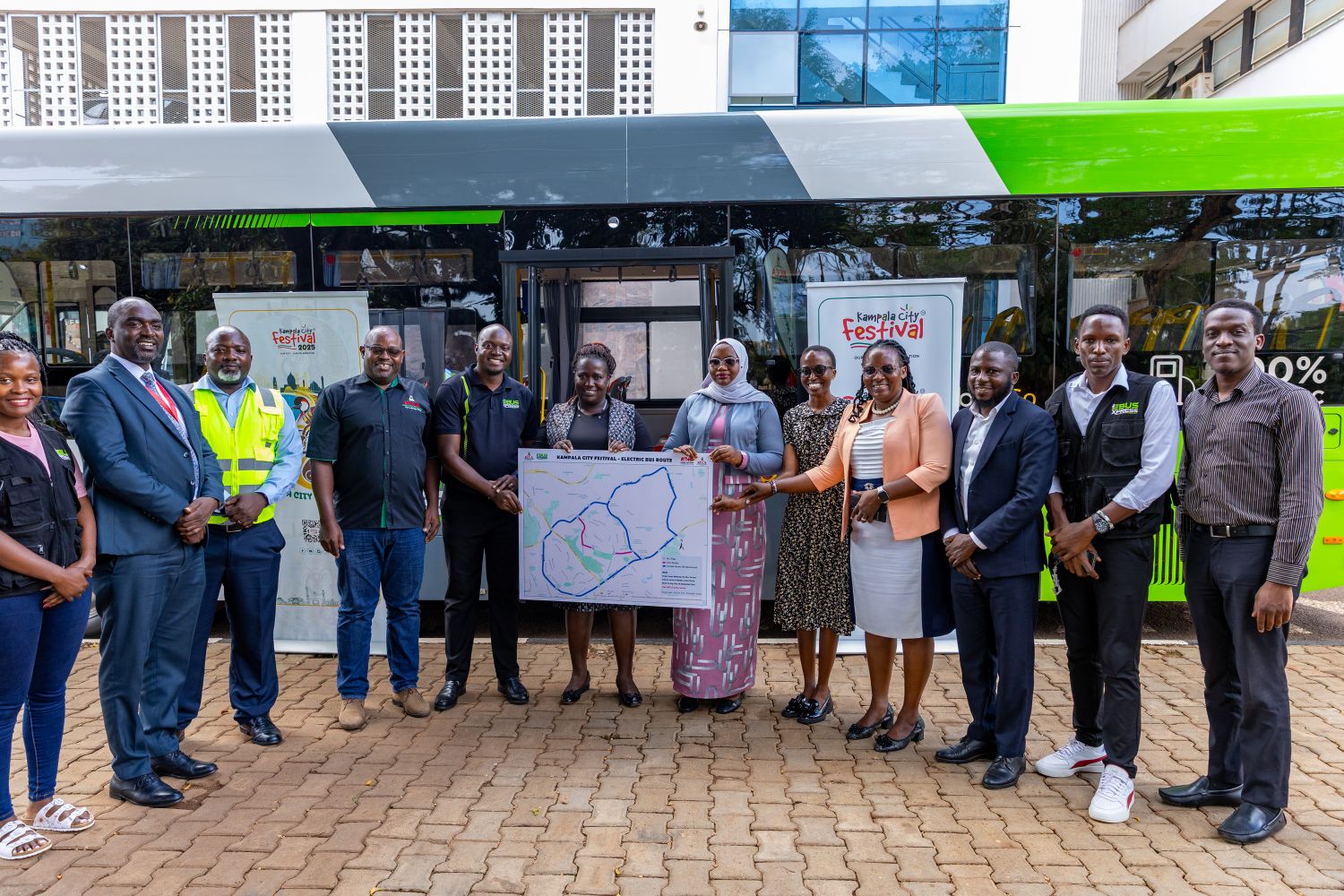 E-bus partnership.jpg new E-bus partnership.jpg new